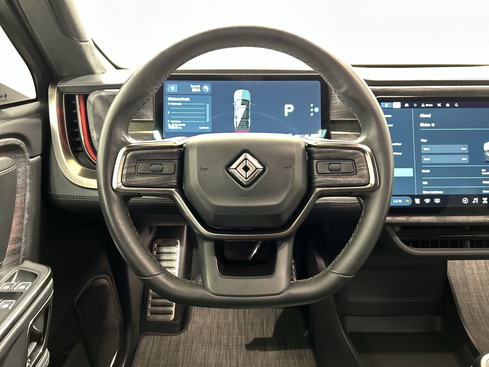 Used 2022 Rivian R1S Launch Edition AWD/4WD image 27