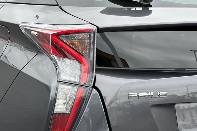 Used 2016 Toyota Prius Two FWD image 30