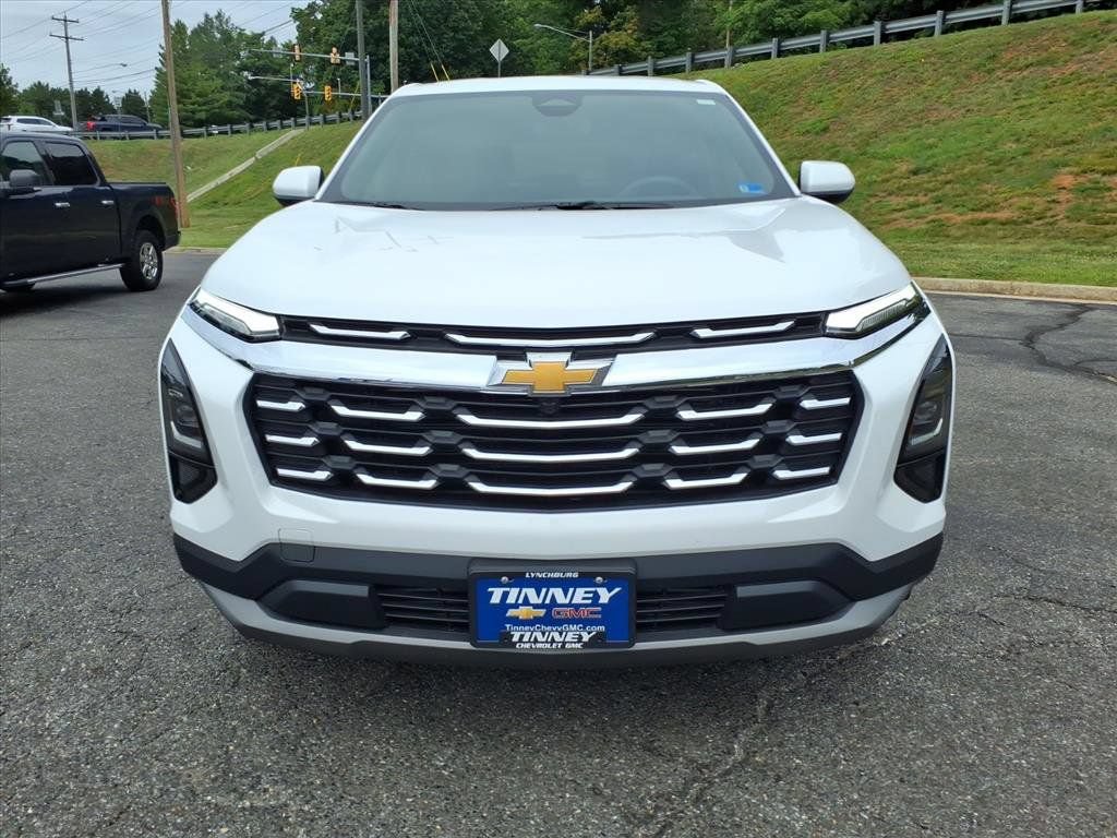 Used 2026 Chevrolet Equinox LT FWD image 9