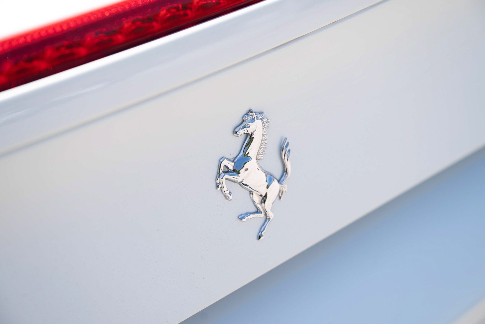 Used 2018 Ferrari 488 Spider RWD image 20