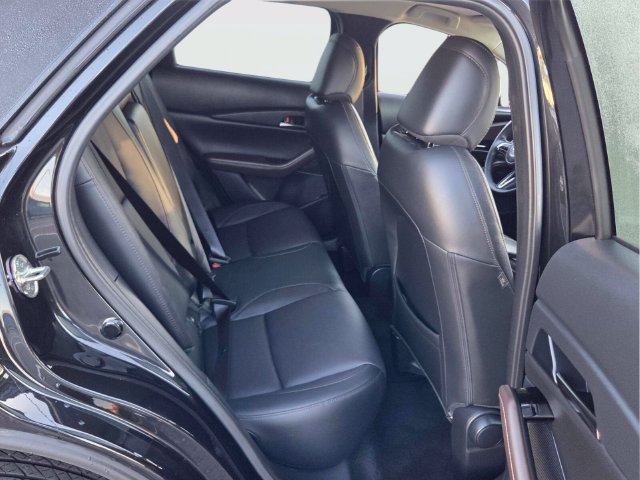 Used 2024 MAZDA CX-30 AWD 2.5 S w/ Premium Package image 18