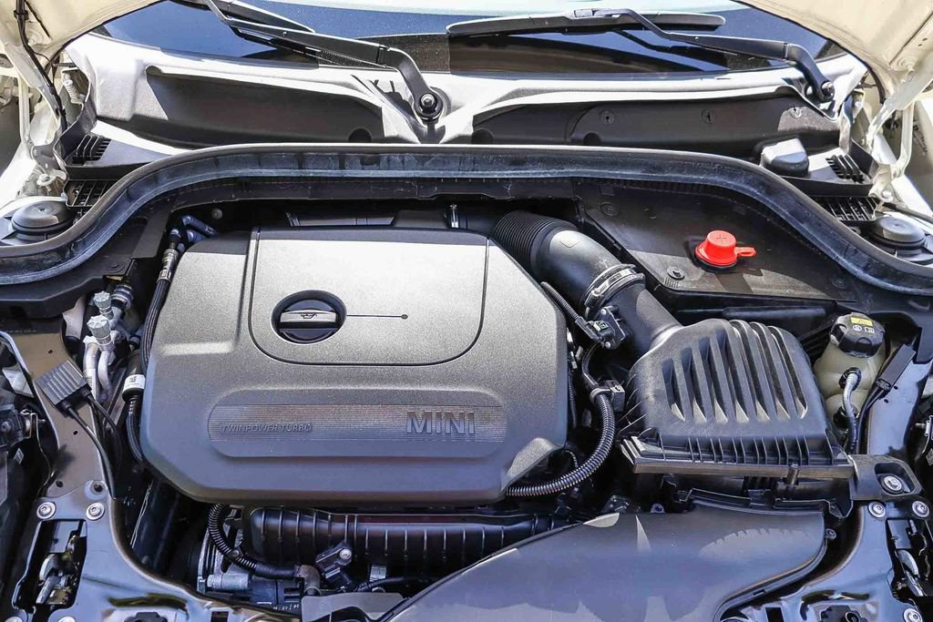 Used 2020 MINI Cooper 2-Door Hardtop FWD image 35