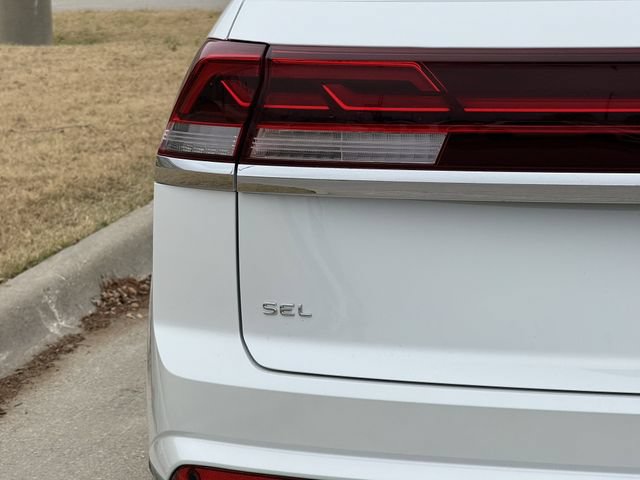New 2026 Volkswagen Atlas Cross Sport SEL AWD/4WD image 5