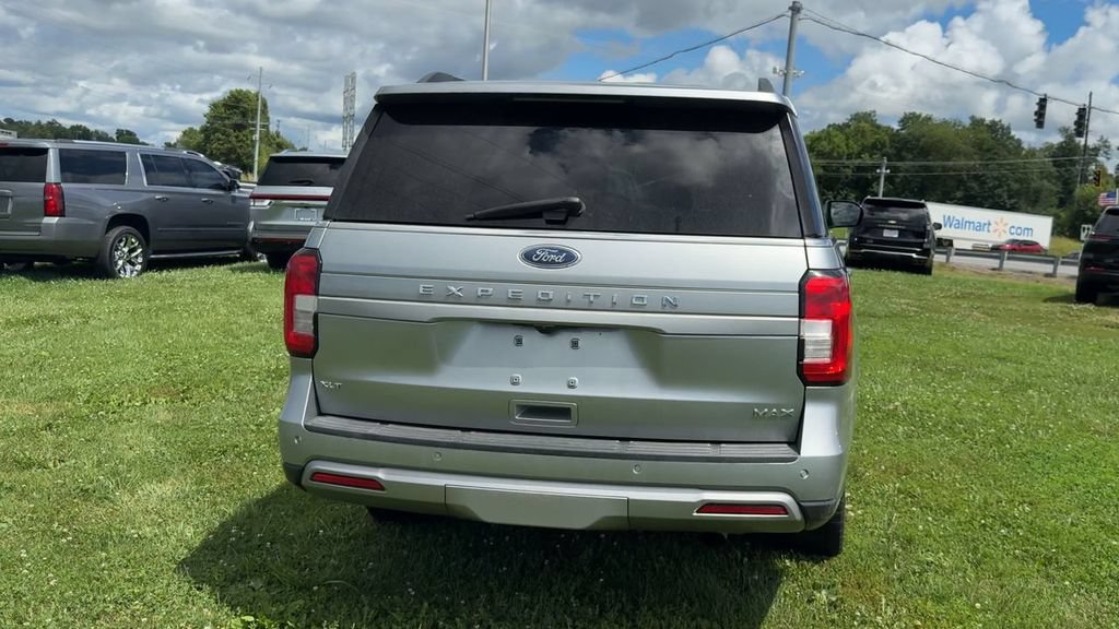 Used 2022 Ford Expedition Max XLT AWD/4WD image 6