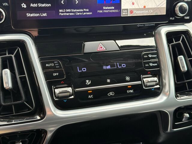 Used 2023 Kia Sorento SX image 26