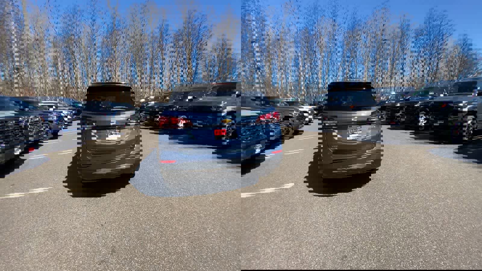 Used 2024 Chevrolet Equinox LT image 12