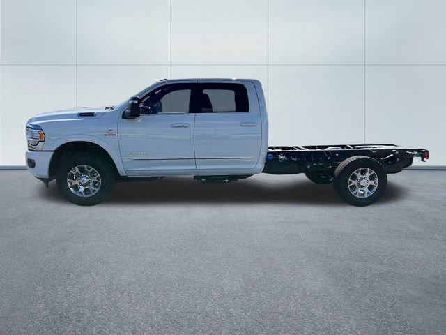 Used 2024 RAM 3500 Limited AWD/4WD image 10