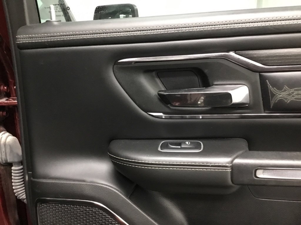 Used 2022 RAM 1500 Limited w/ Body Color Bumper Group AWD/4WD image 19