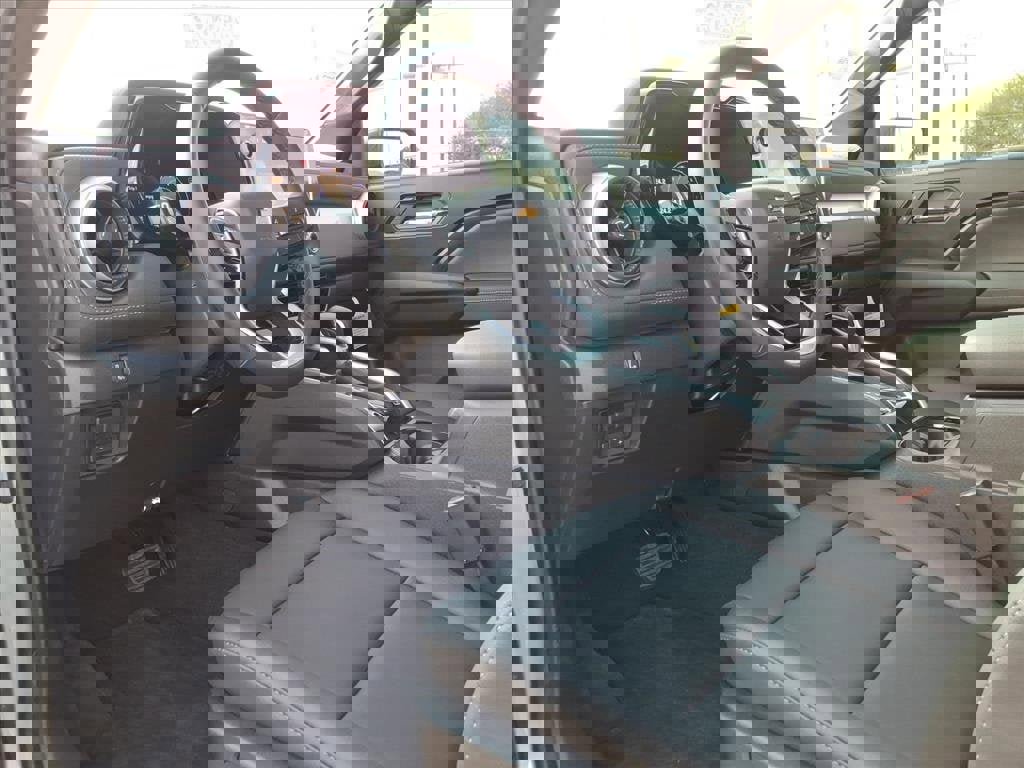 New 2026 Chevrolet Colorado LT image 17