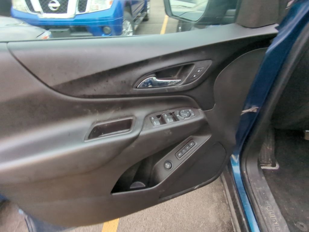 Used 2021 Chevrolet Equinox LT image 8
