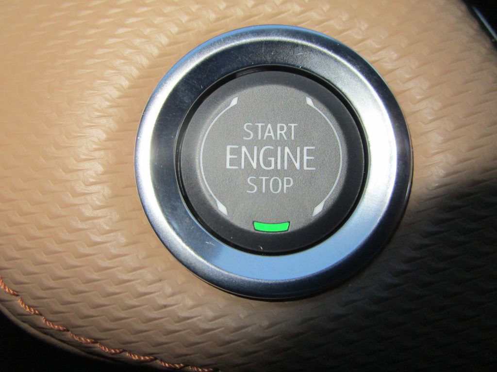 New 2026 Chevrolet Equinox ACTIV w/ Convenience Package III image 38