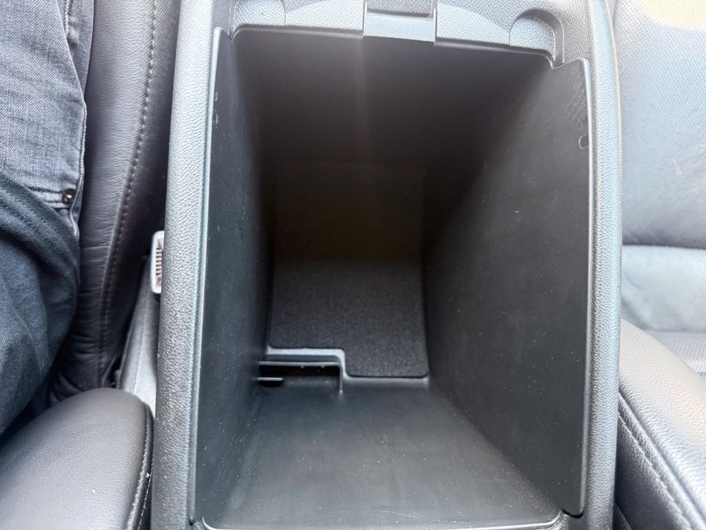 Used 2024 Chevrolet Malibu LT FWD image 28