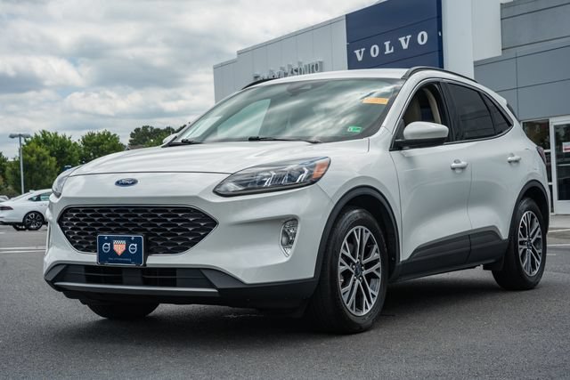 Used 2020 Ford Escape SEL FWD image 3