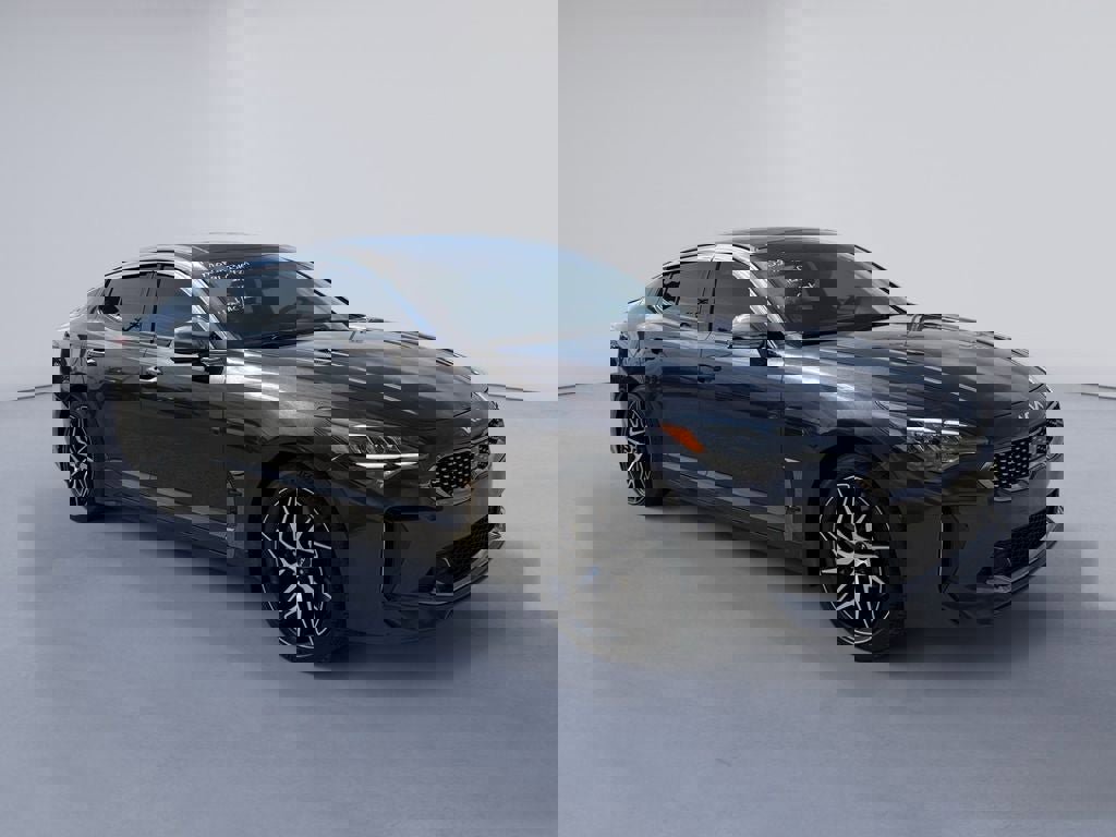 Used 2022 Kia Stinger GT-Line w/ Sun & Sound Package image 7