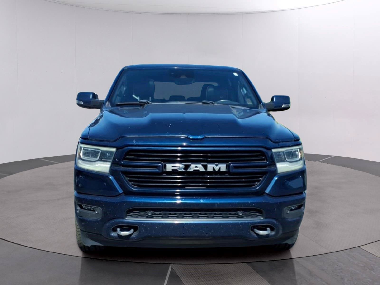 Used 2023 RAM 1500 Laramie AWD/4WD image 10