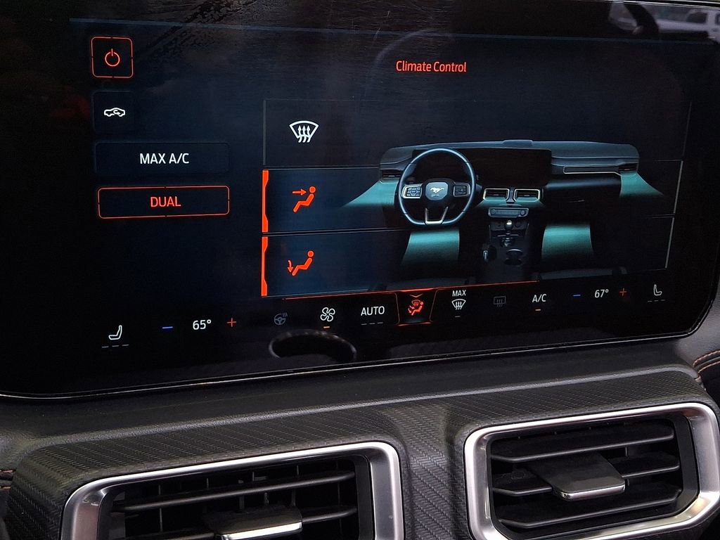 Used 2024 Ford Mustang GT Premium image 15