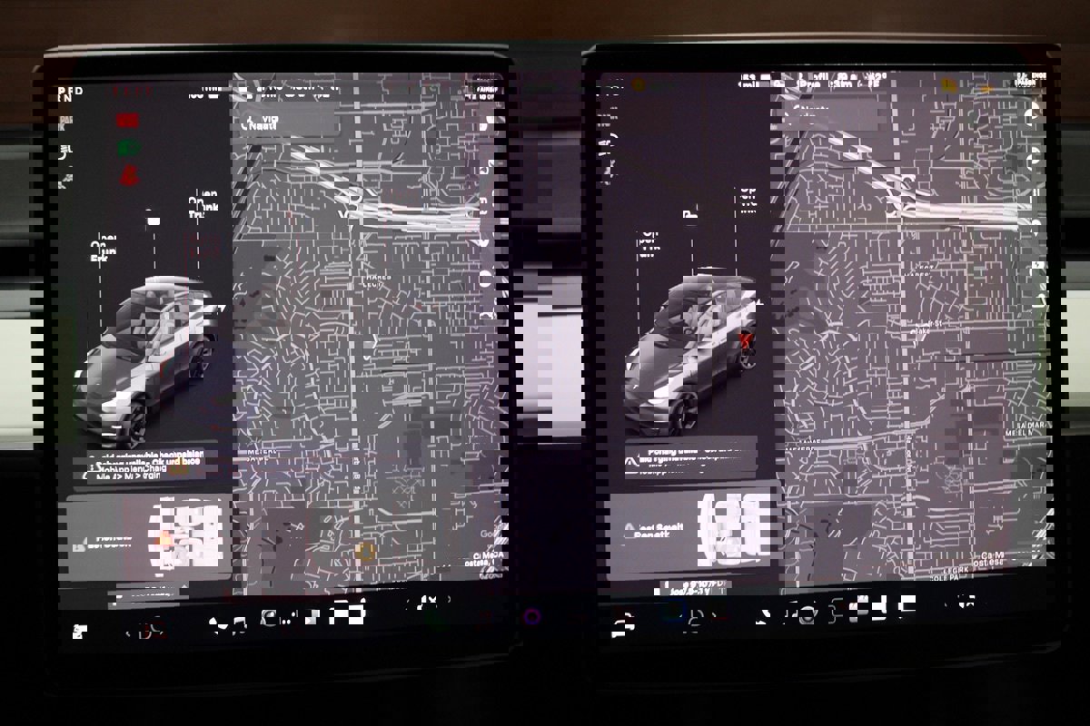 Used 2021 Tesla Model Y Long Range image 19