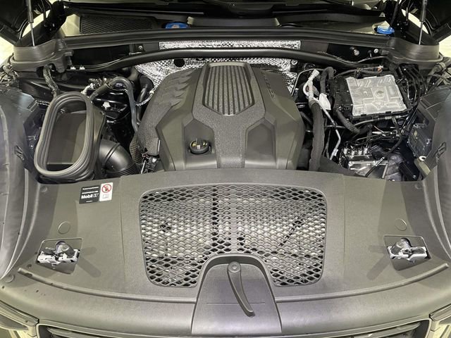 New 2026 Porsche Macan image 24