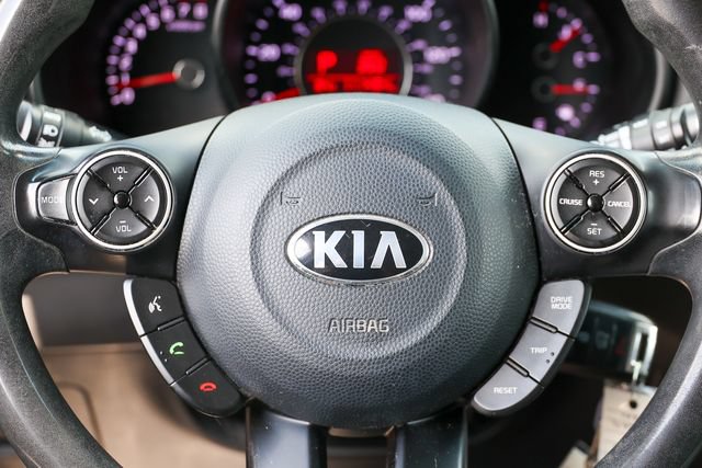 Used 2017 Kia Soul w/ Convenience Package FWD image 9