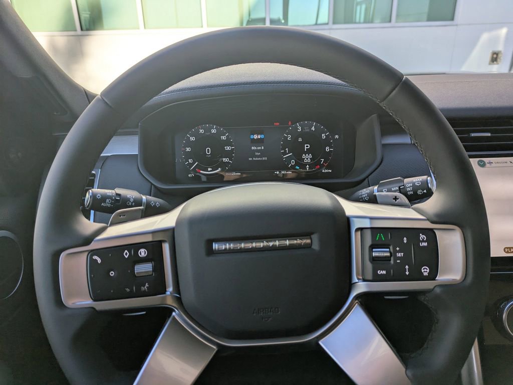 New 2026 Land Rover Discovery Limited Edition AWD/4WD image 26
