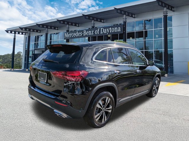 Used 2025 Mercedes-Benz GLA 250 image 4