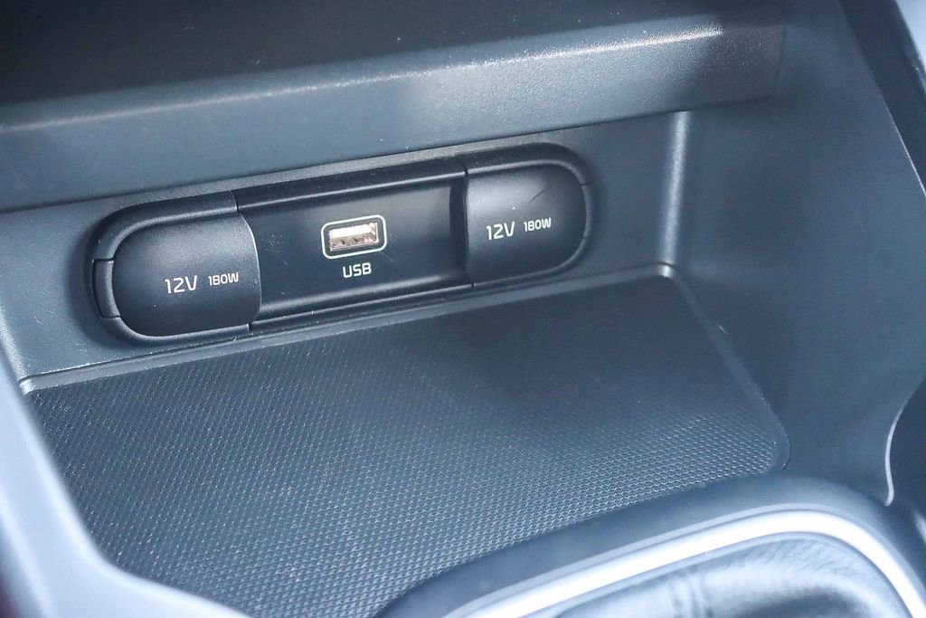 Used 2023 Kia Soul LX w/ LX Technology Package image 28