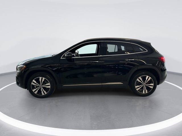 Certified 2024 Mercedes-Benz GLA 250 4MATIC image 2
