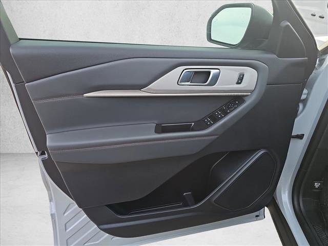 New 2026 Ford Explorer Active image 14