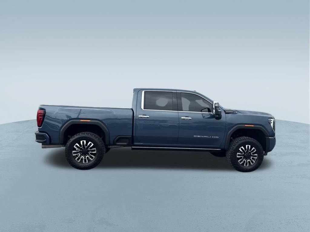 Used 2025 GMC Sierra 2500 Denali Ultimate AWD/4WD image 9