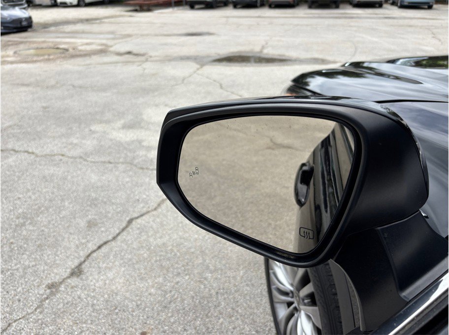 Used 2023 Toyota Highlander Platinum image 21