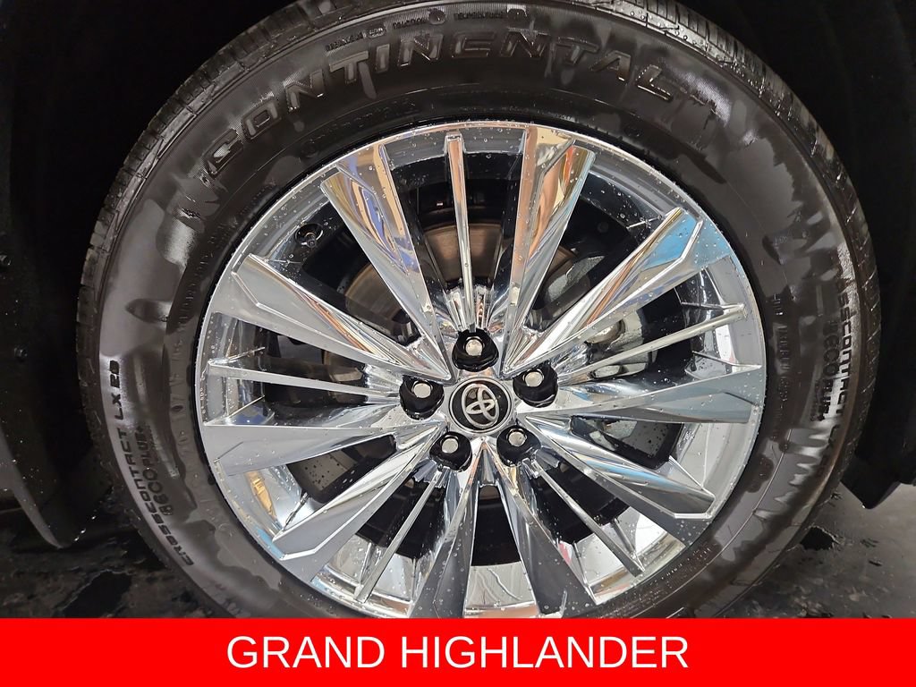 New 2026 Toyota Grand Highlander AWD image 12