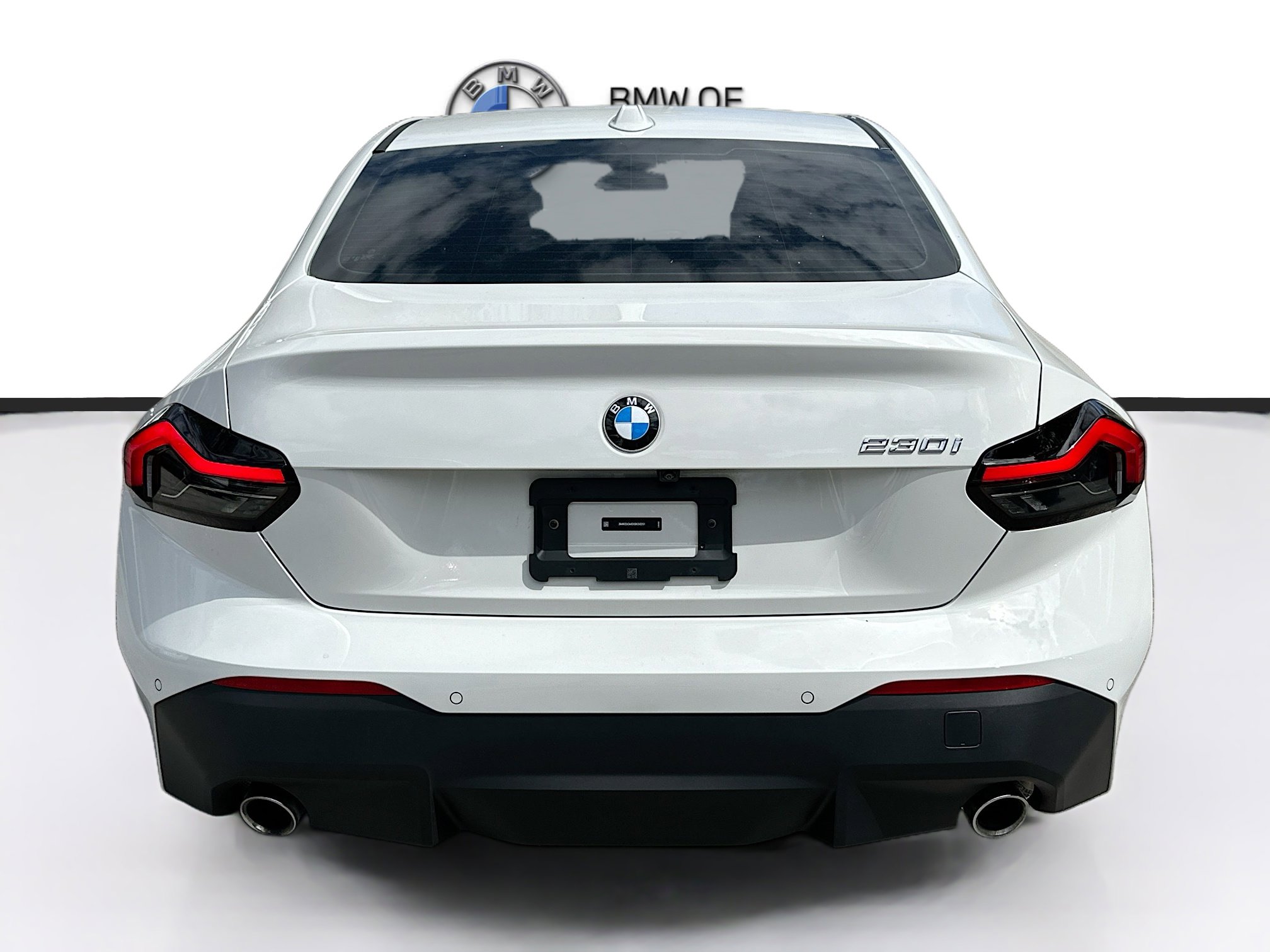 Certified 2025 BMW 230i Coupe w/ Convenience Package image 6
