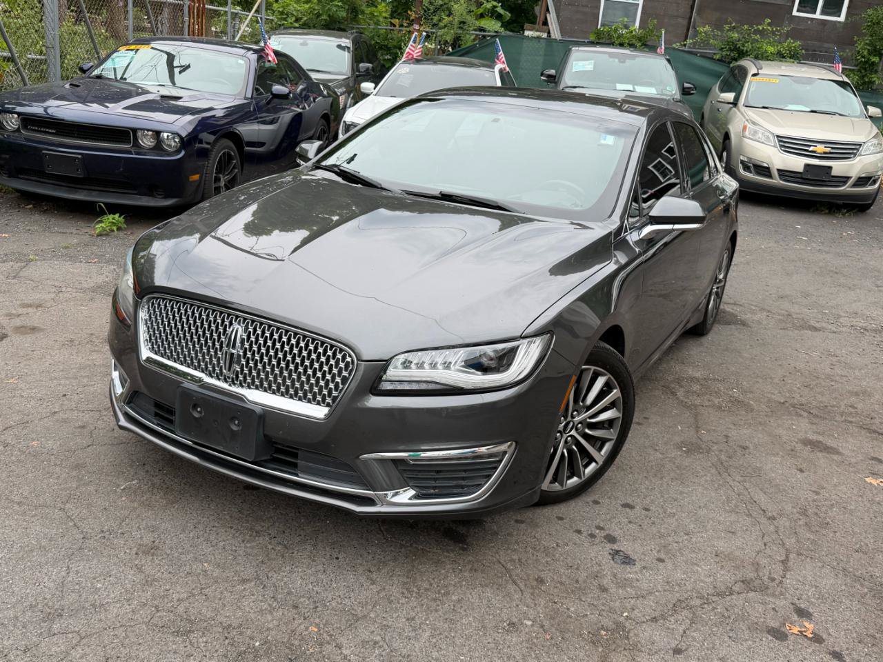 Used 2017 Lincoln MKZ Premiere FWD image 3