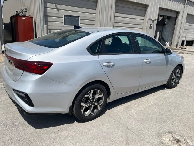 Used 2020 Kia Forte LXS FWD image 2