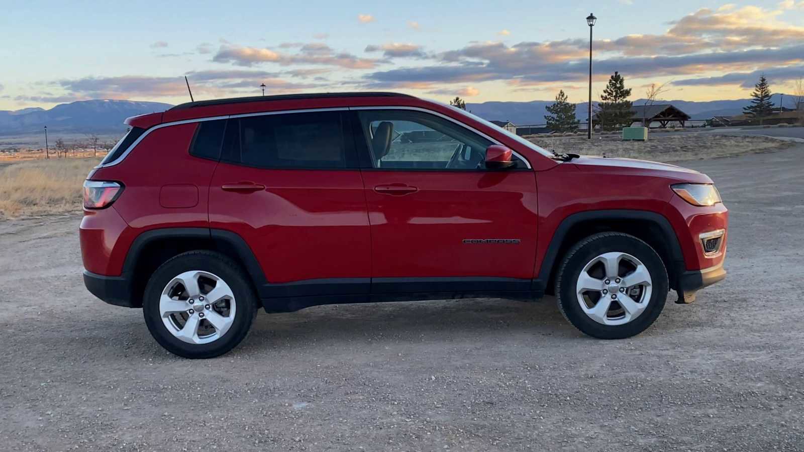 Certified 2020 Jeep Compass Latitude w/ Cold Weather Group image 9