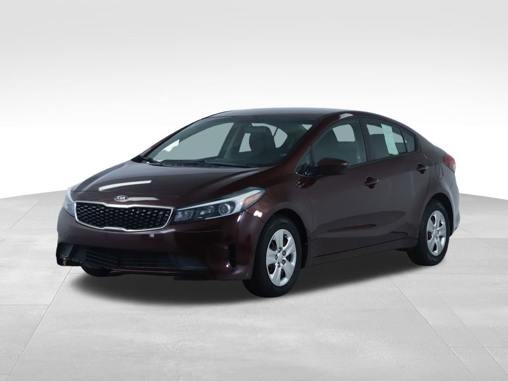 Used 2017 Kia Forte LX image 8