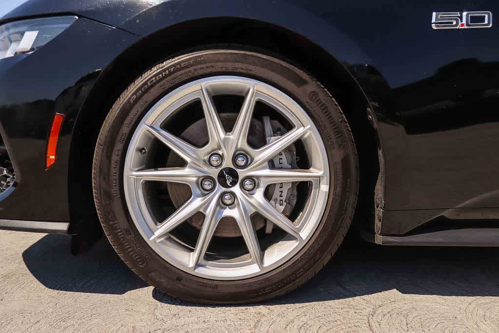 Used 2024 Ford Mustang GT Premium RWD image 17