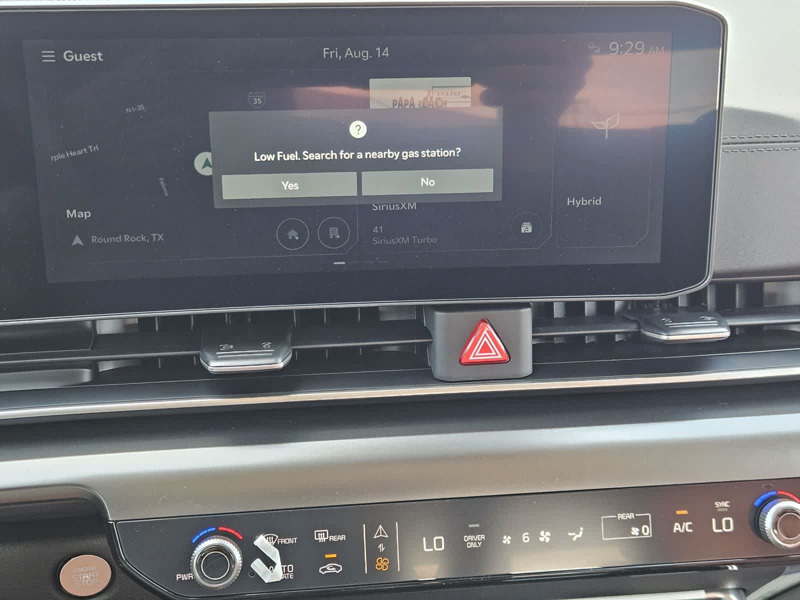 New 2027 Kia Carnival SX w/ Dark Edition Package FWD image 12