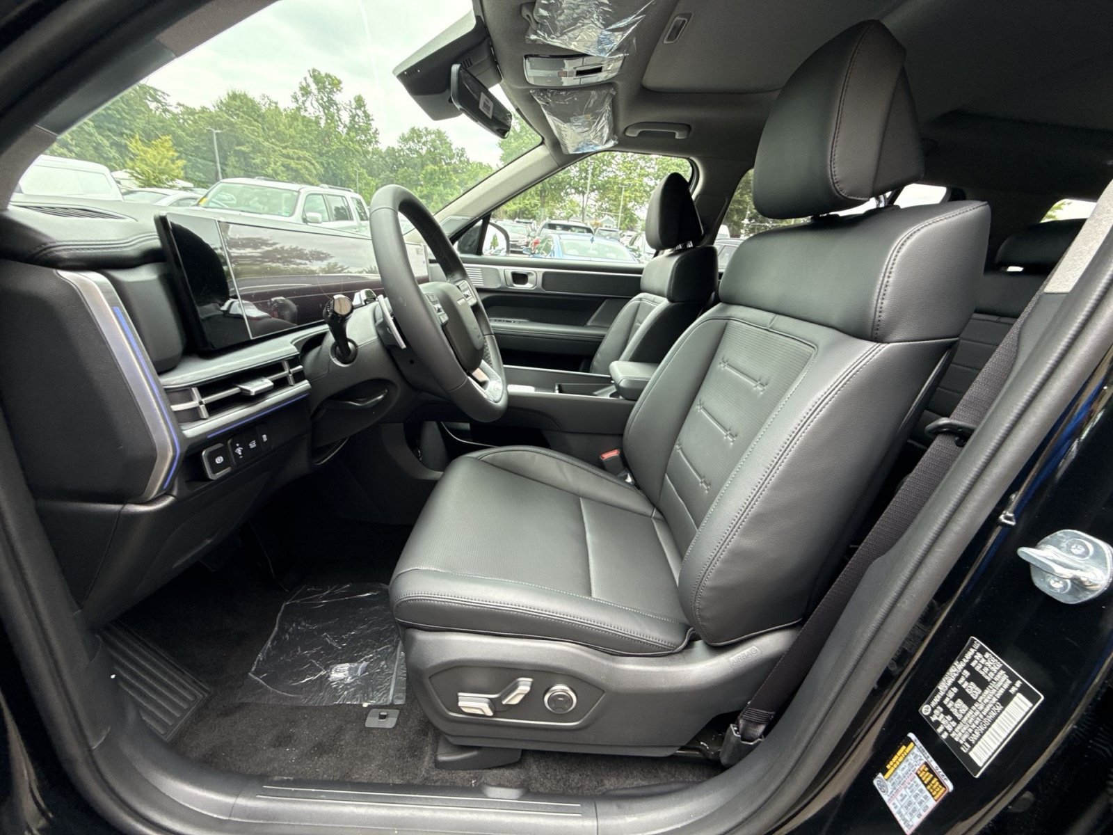 New 2027 Hyundai Santa Fe Limited FWD image 13