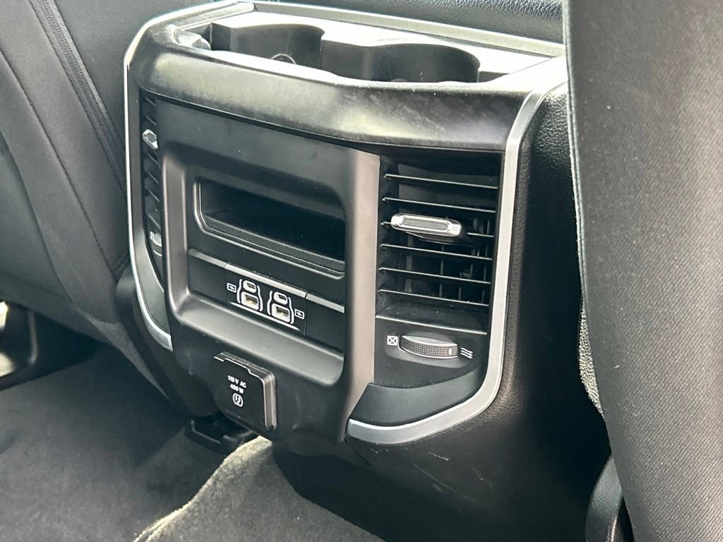 Used 2022 RAM 1500 Big Horn AWD/4WD image 44