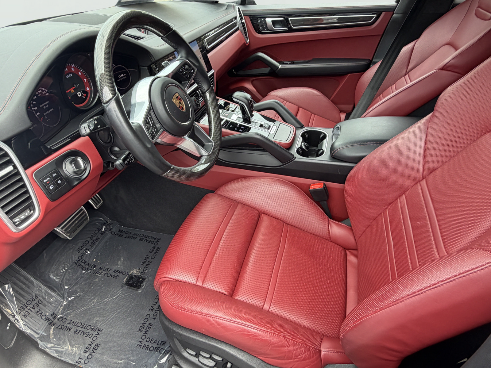 Certified 2022 Porsche Cayenne GTS AWD/4WD image 4