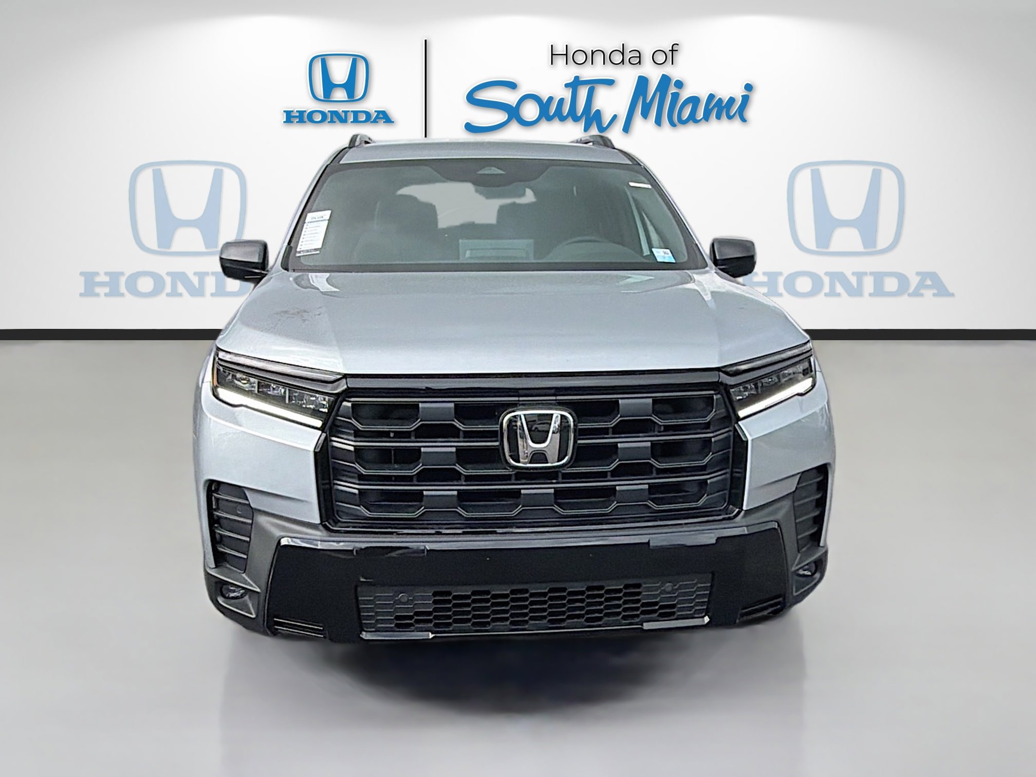 New 2026 Honda Pilot Sport image 2