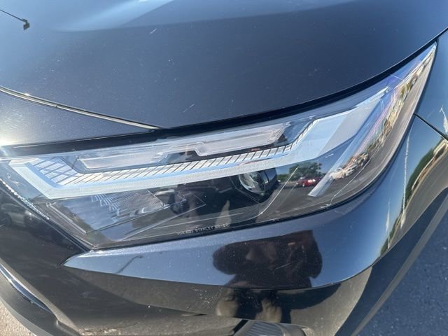 Used 2025 Toyota RAV4 XLE image 9