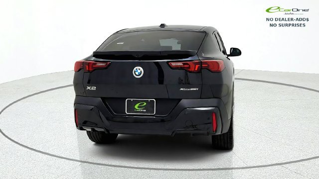 Used 2026 BMW X2 xDrive28i AWD/4WD image 7