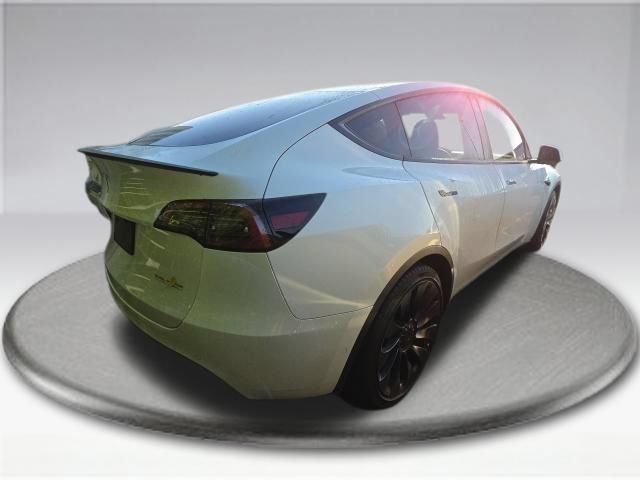 Used 2022 Tesla Model Y Performance AWD/4WD image 6