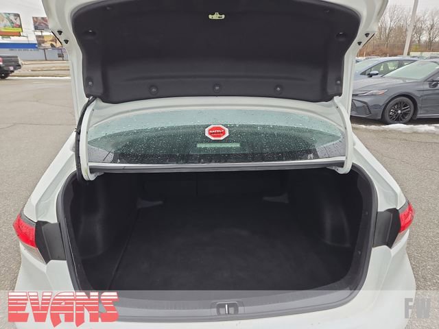 Used 2021 Toyota Corolla LE image 22