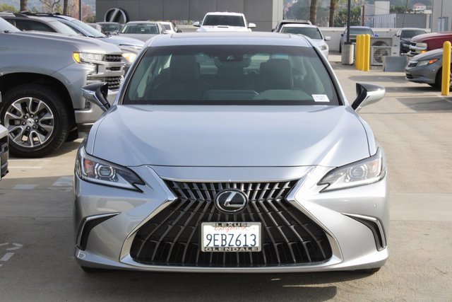 Certified 2023 Lexus ES 350 w/ Premium Package image 2