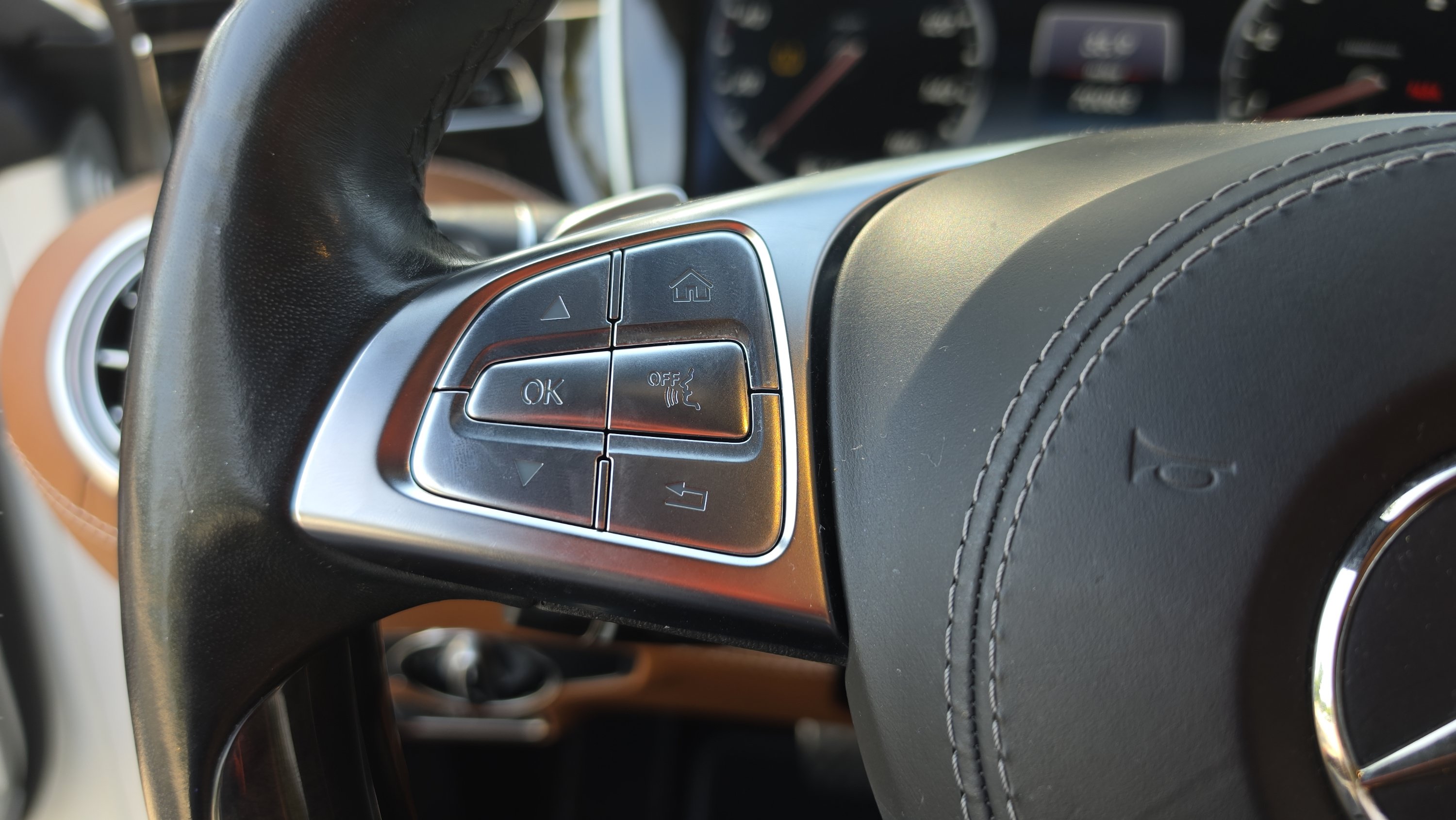 Used 2017 Mercedes-Benz S 550 Cabriolet image 13