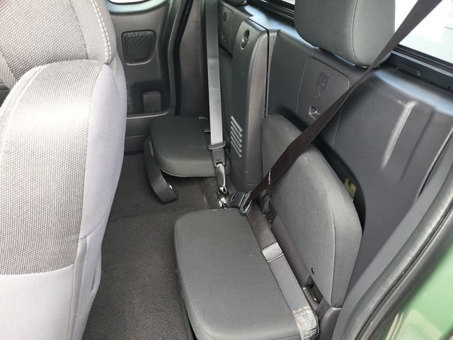 Used 2022 Nissan Frontier SV RWD image 22