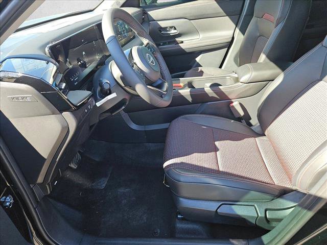 New 2026 Nissan Kicks SR image 3